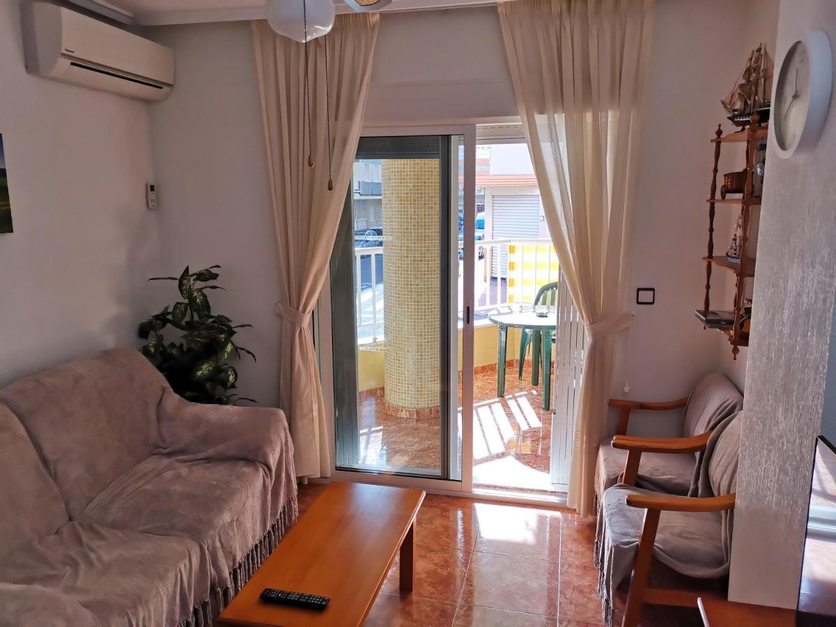 Rent An Apartment In Τορεβιέχα Εξωτερικό φωτογραφία