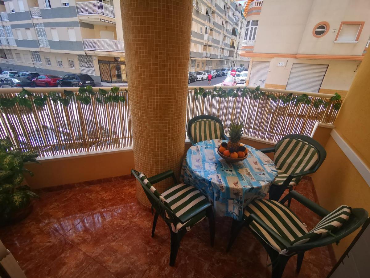 Rent An Apartment In Τορεβιέχα Εξωτερικό φωτογραφία